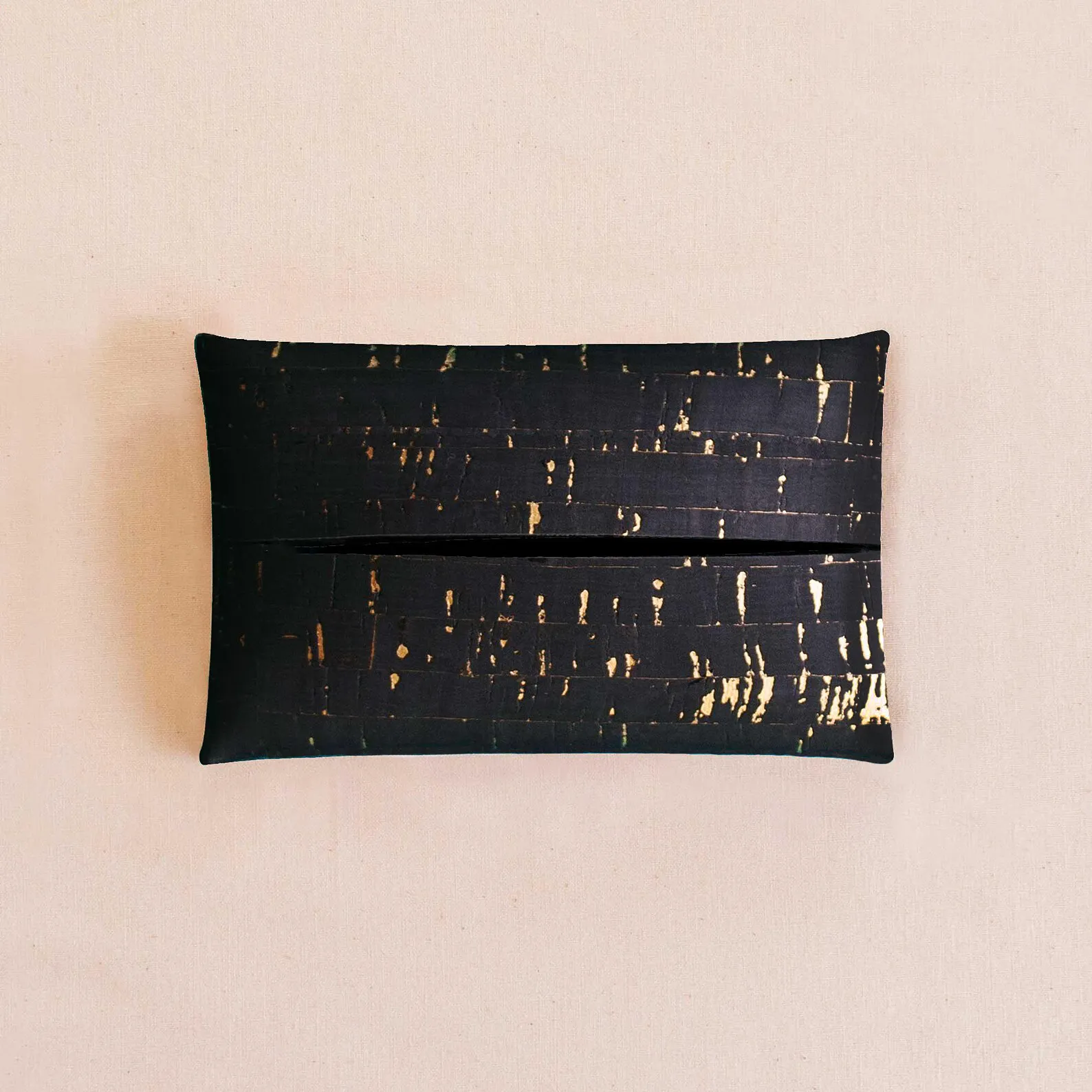 cork-tissue-cover-black-gold-opt